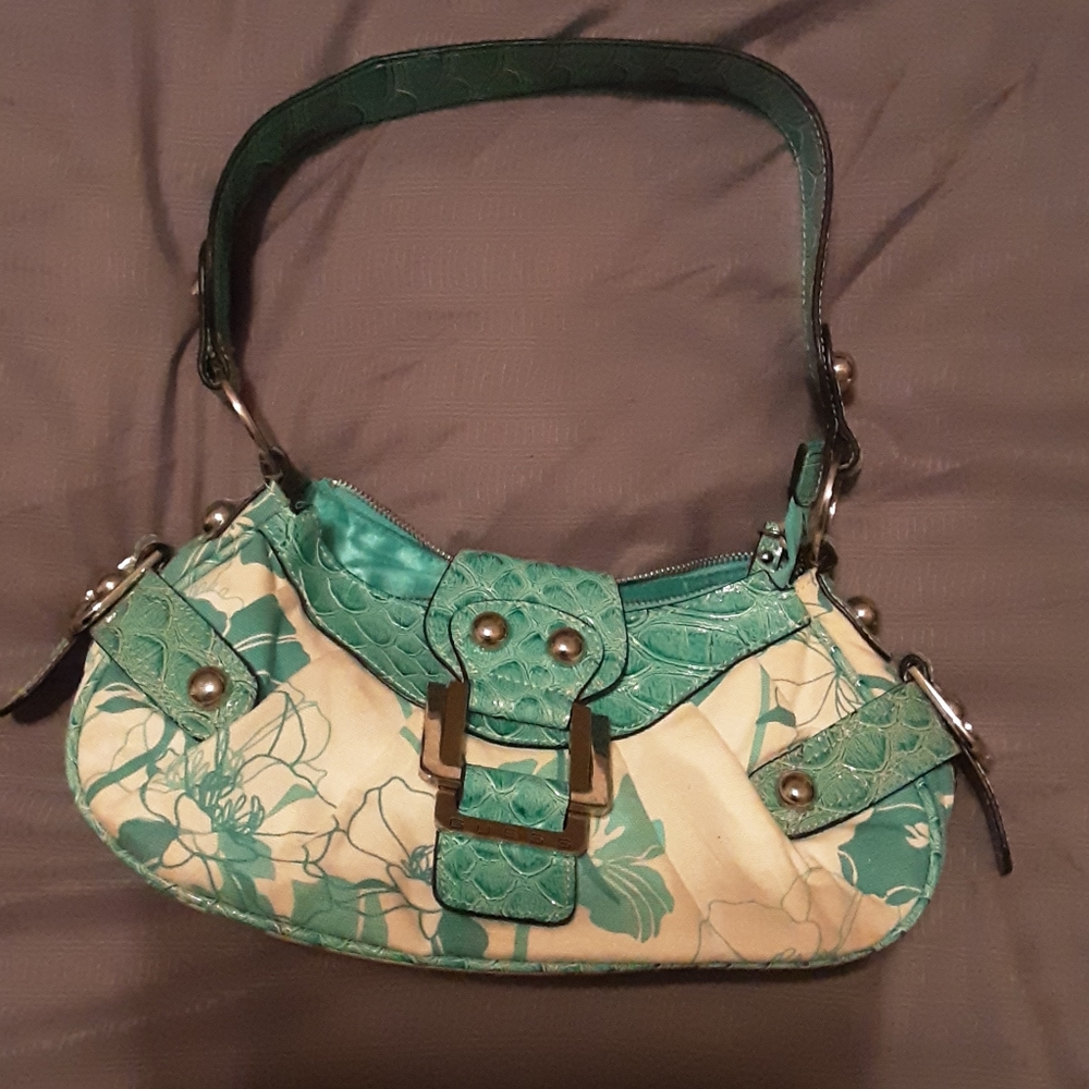 Guess purse